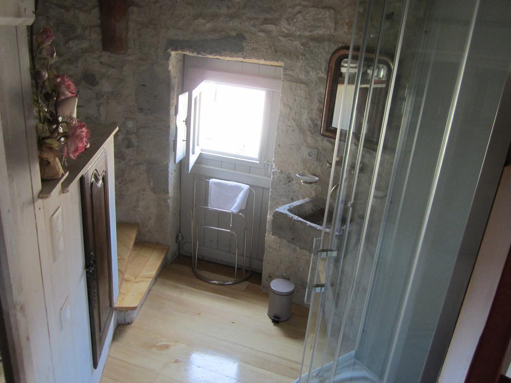 Chambre D'Hotes La Tour De Brazalem Nerac Ruang foto