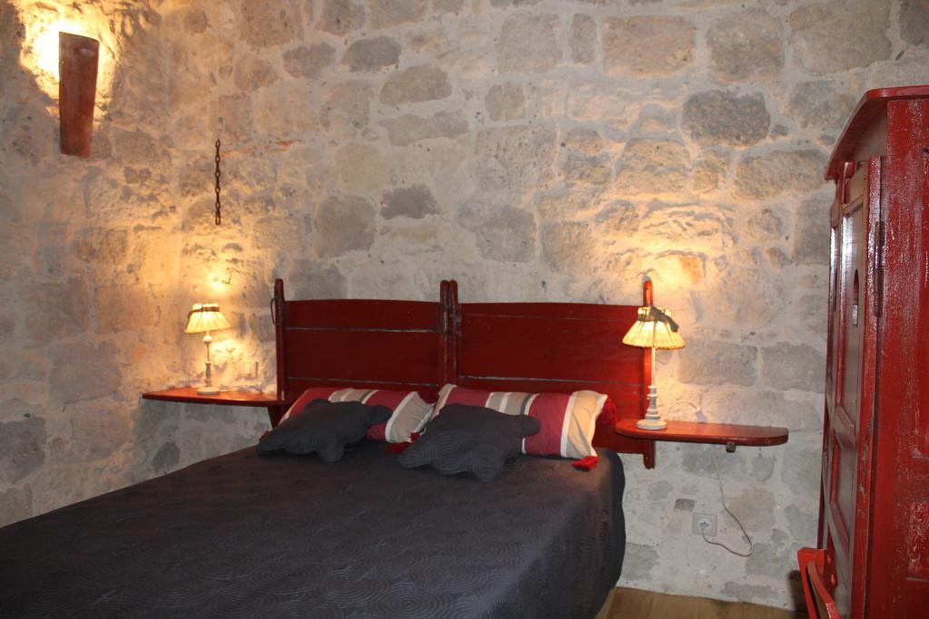 Chambre D'Hotes La Tour De Brazalem Nerac Bagian luar foto